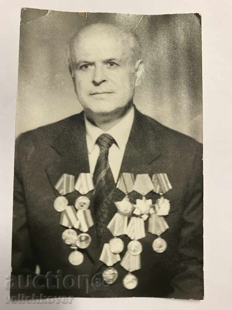 13002 България фотография антифашист партизанин ордени медал