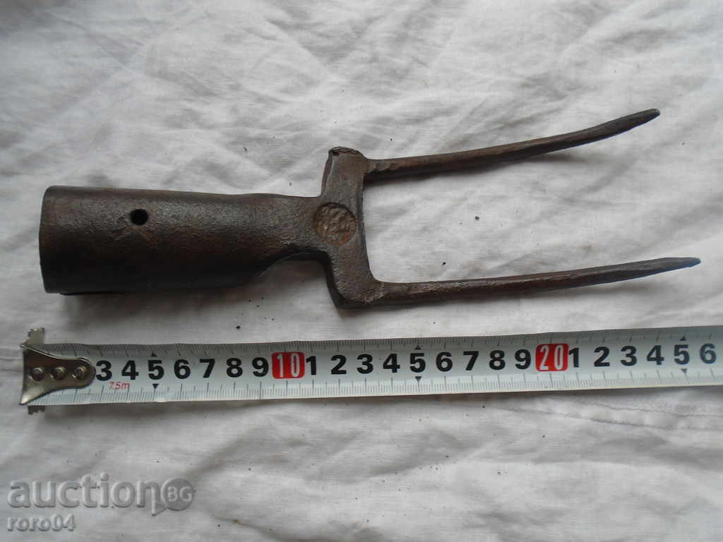 STARA HANGING WAVES, TWO BED - MARKED - 5