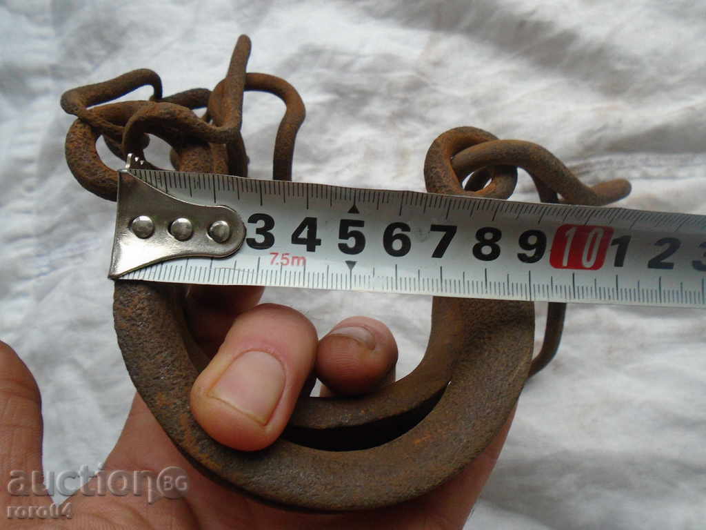 Auction SHIFT HORSE RIDING, EYE, BOCAY Auction SHIFT HORSE RIDING, EYE, BOCAY