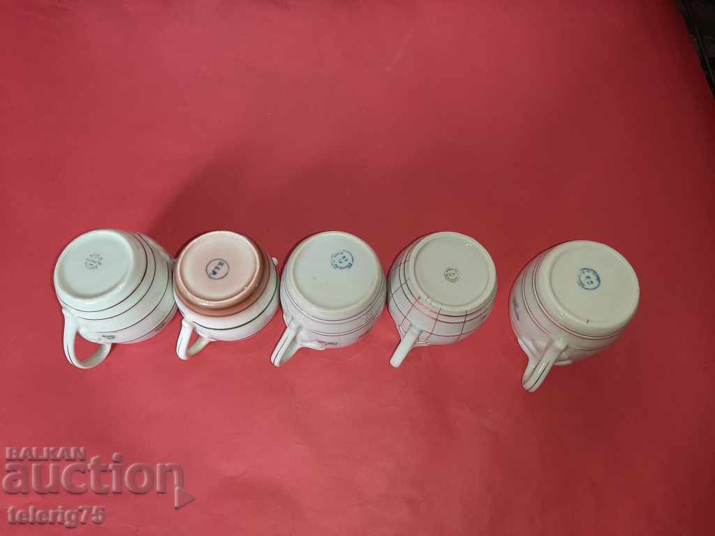 Auction Collection Bulgarian Old Retro Porcelain 'Pitcher Barrel' - 5 pcs. Auction Collection Bulgarian Old Retro Porcelain 'Pitcher Barrel' - 5 pcs.