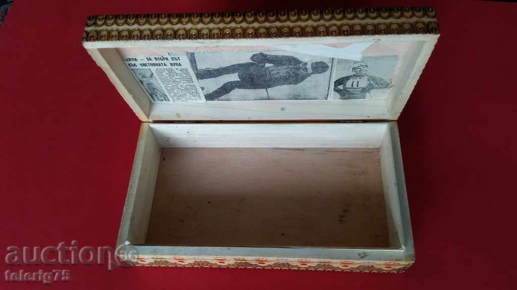 Auction  Beautiful Old Wooden Box from 1967