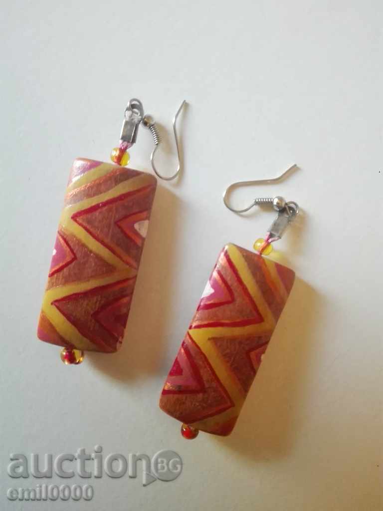 Delivery of Old earrings. Delivery of Old earrings.