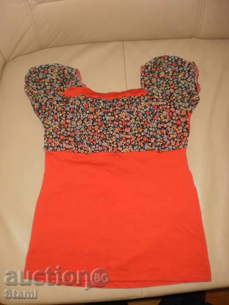 Children tunic size 140 - 6 Children tunic size 140 - 6