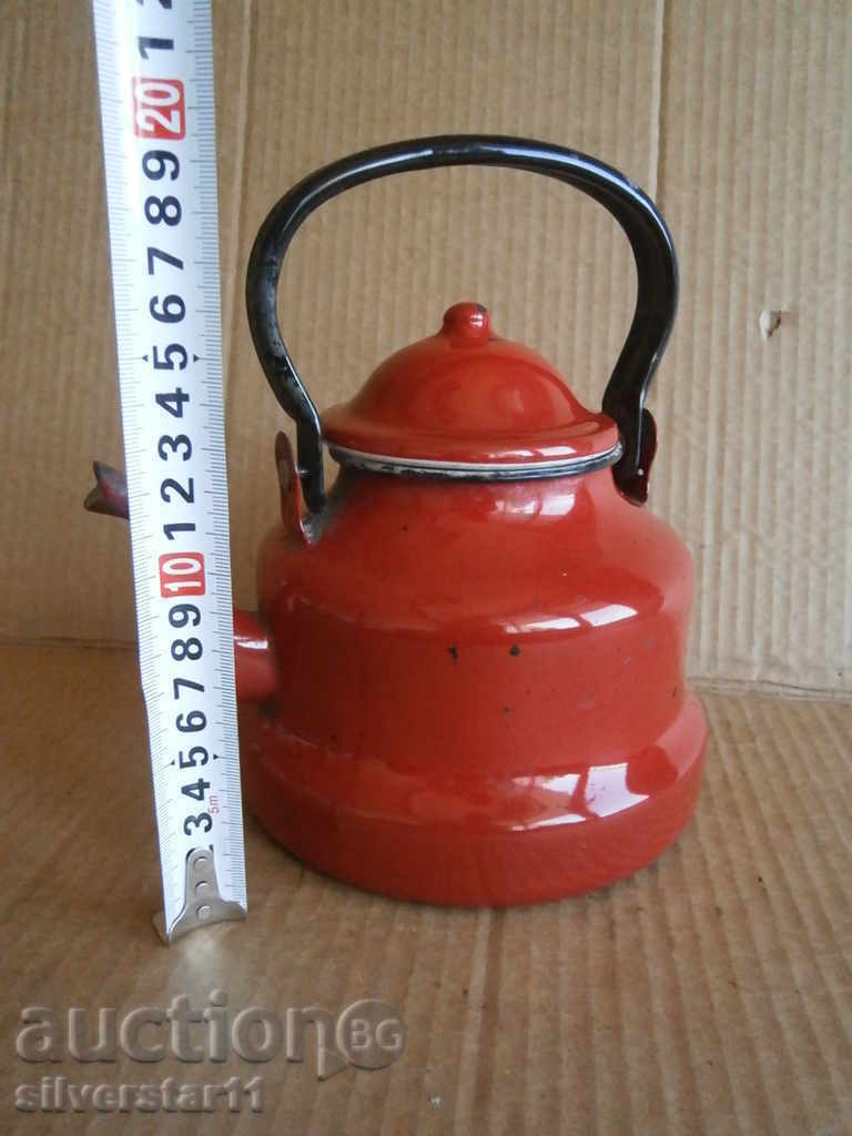 enameled teapot 60s with price 41.00 BGN | € 20.96 enameled teapot 60s with price 41.00 BGN | € 20.96