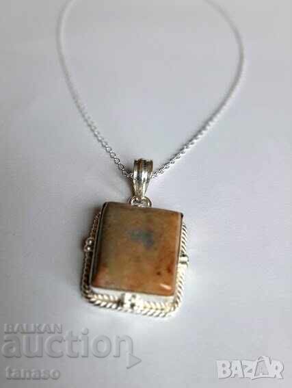 Delivery of Necklace with natural jasper, medallion, pendant Delivery of Necklace with natural jasper, medallion, pendant