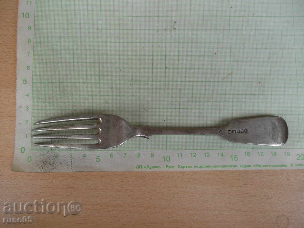 Auction Old fork - 3 Auction Old fork - 3