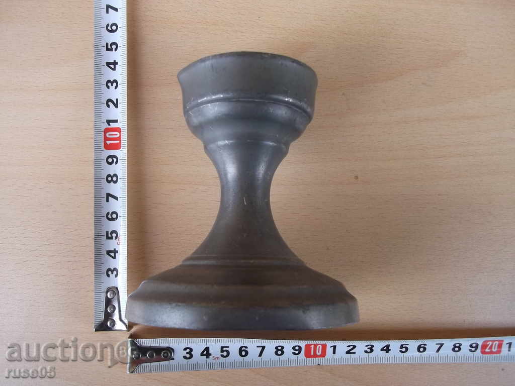 Old metal vessel - 284,4 g with price 20.00 BGN | € 10.23 Old metal vessel - 284,4 g with price 20.00 BGN | € 10.23