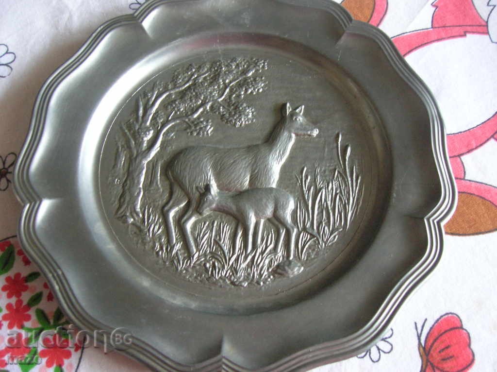 Auction WALL CURTAIN Auction WALL CURTAIN