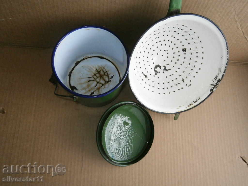 enameled pots 60th lot 2 pieces - 5 enameled pots 60th lot 2 pieces - 5