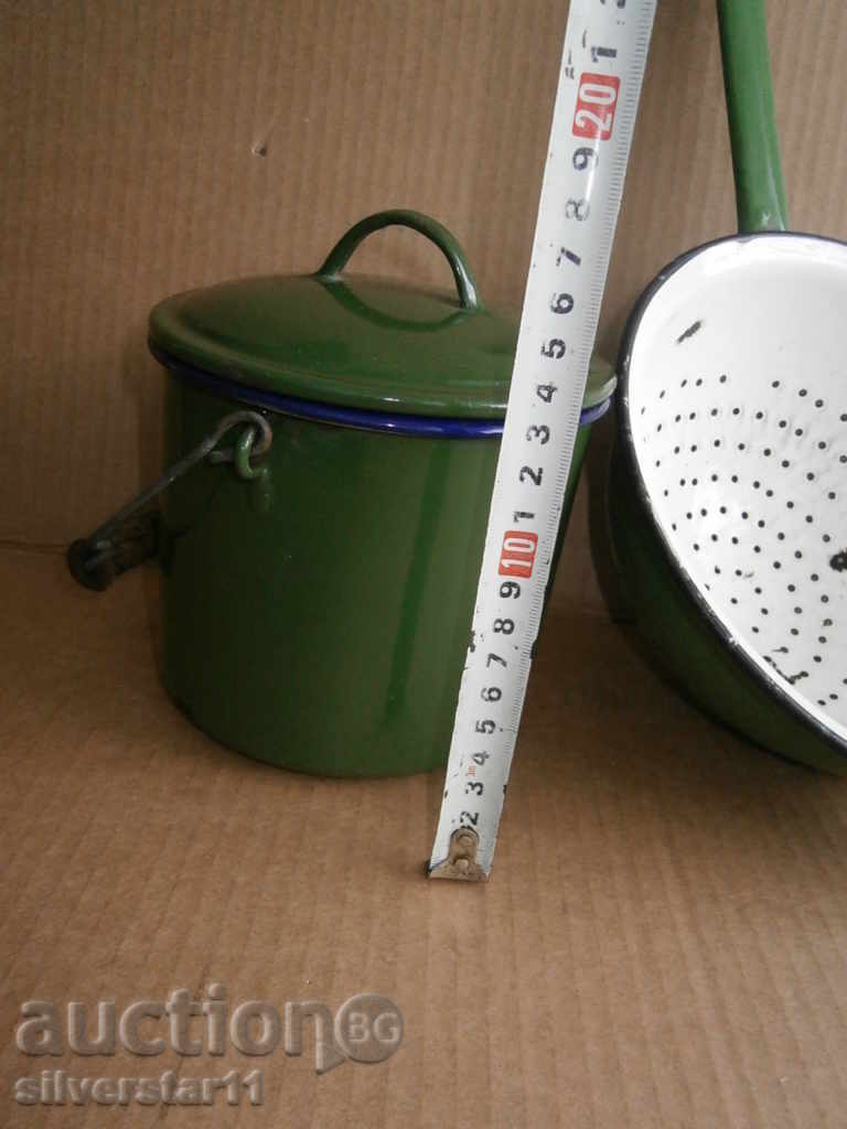 enameled pots 60th lot 2 pieces - 7 enameled pots 60th lot 2 pieces - 7