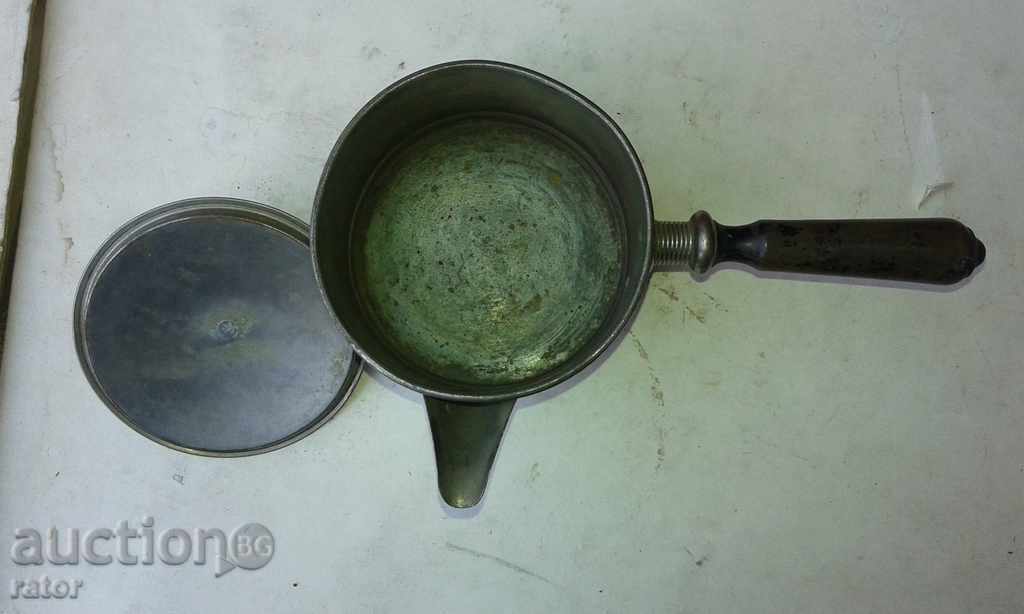 Old appliance, coffee maker AEG -DRP Deutsche Reich Patent - Germany with price 27.99 BGN | € 14.31 Old appliance, coffee maker AEG -DRP Deutsche Reich Patent - Germany with price 27.99 BGN | € 14.31