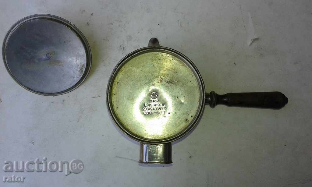 Delivery of Old appliance, coffee maker AEG -DRP Deutsche Reich Patent - Germany Delivery of Old appliance, coffee maker AEG -DRP Deutsche Reich Patent - Germany