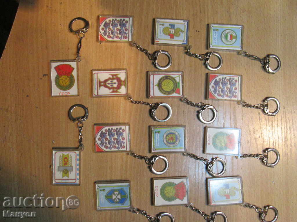 Delivery of We sell 14 old keychains - Mexico 86 yrs .RRRRRR Delivery of We sell 14 old keychains - Mexico 86 yrs .RRRRRR