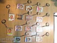 We sell 14 old keychains - Mexico 86 yrs .RRRRRR