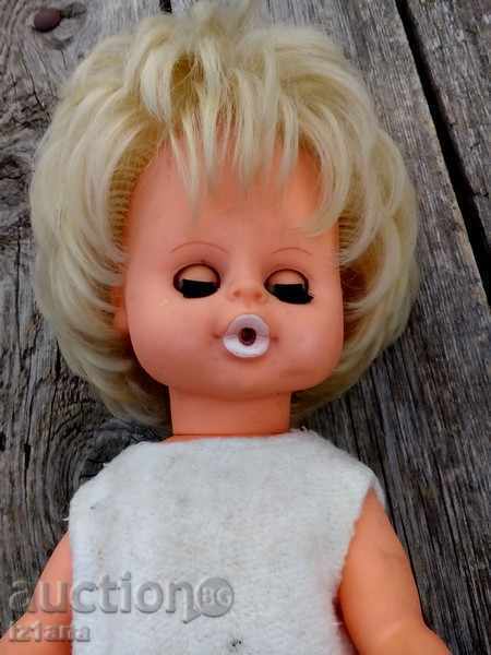 Delivery of An old doll Delivery of An old doll