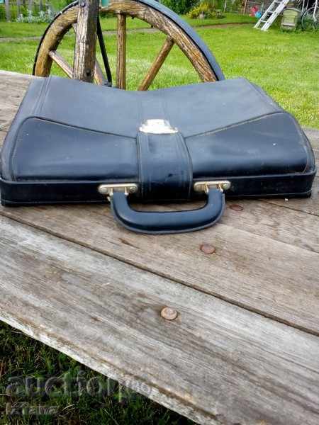 An old leather bag - 6 An old leather bag - 6