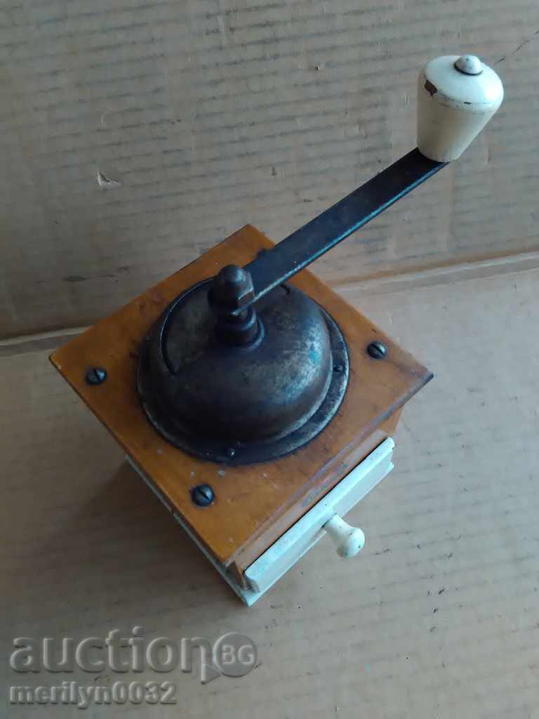 An old German coffee pepper mills - 5 An old German coffee pepper mills - 5