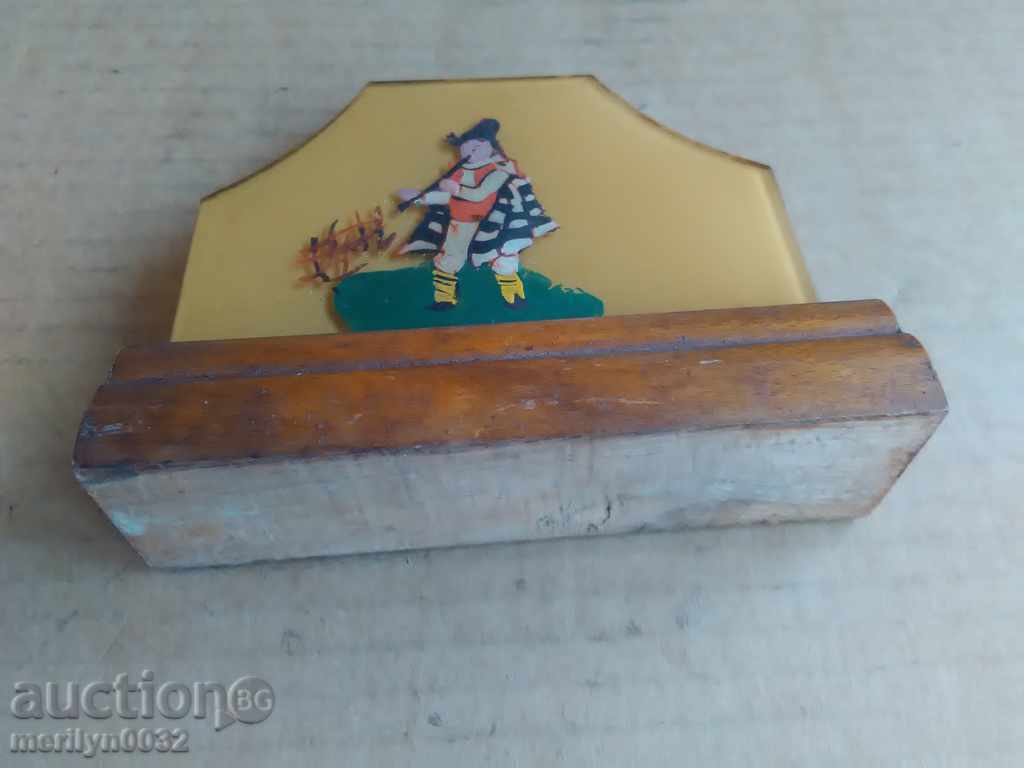 Old wood sailboat and painted glass wounded - 7 Old wood sailboat and painted glass wounded - 7