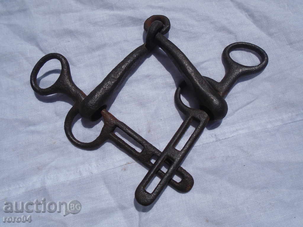 OLD HORSE RIDING WAVES - EXCELLENT - 7