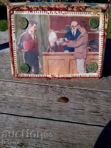 caseta de bijuterii veche - 7 caseta de bijuterii veche - 7