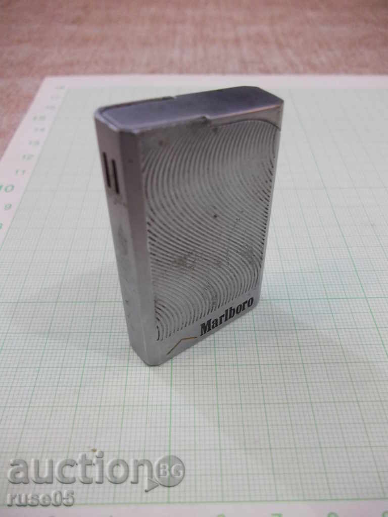 Lighter "Marlboro" gas with soft flame working - 6 Lighter "Marlboro" gas with soft flame working - 6