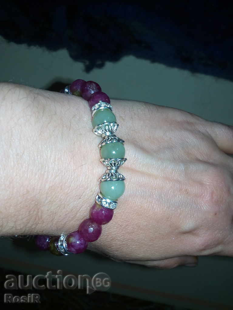 Auction GRAY AHATES AND NEPHRIT Auction GRAY AHATES AND NEPHRIT