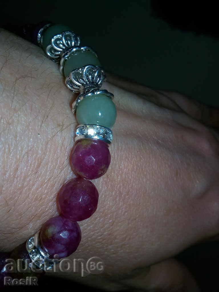 Delivery of GRAY AHATES AND NEPHRIT Delivery of GRAY AHATES AND NEPHRIT