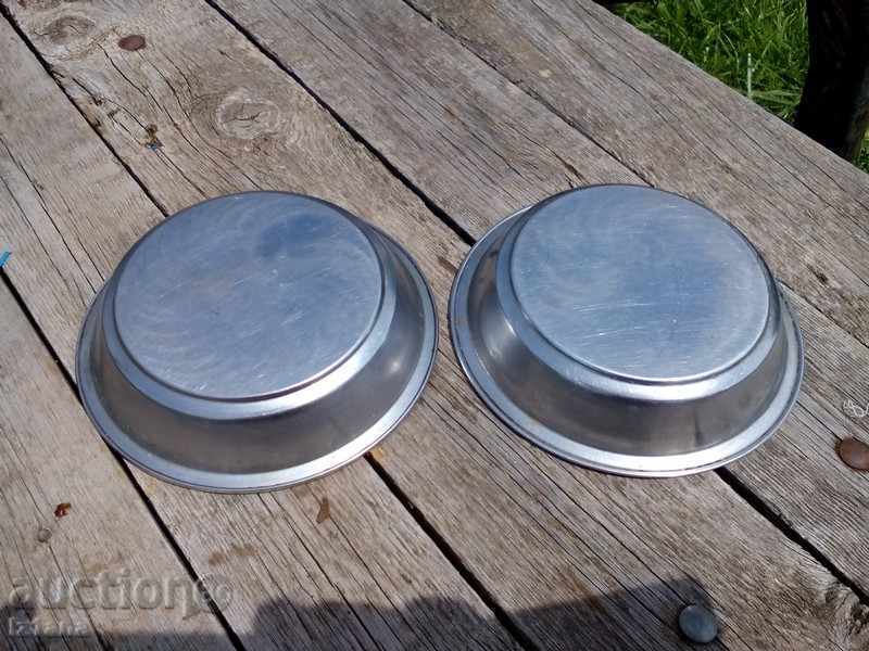 Auction An old metal bowl, bowls Auction An old metal bowl, bowls