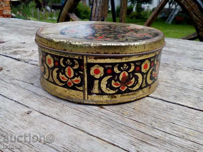 An old box of TAHAN HALVA - 5 An old box of TAHAN HALVA - 5