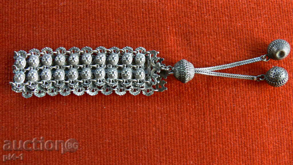 Auction SILVER OLIVE GRAY Auction SILVER OLIVE GRAY