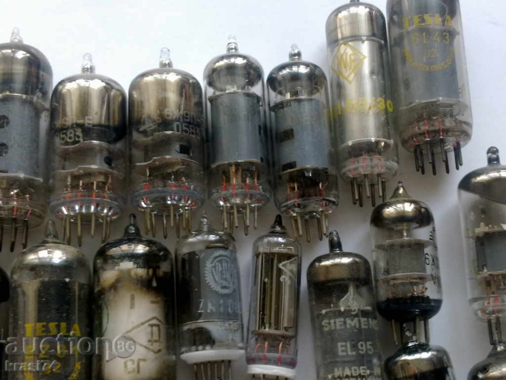 34 pcs. lamps - 7 34 pcs. lamps - 7