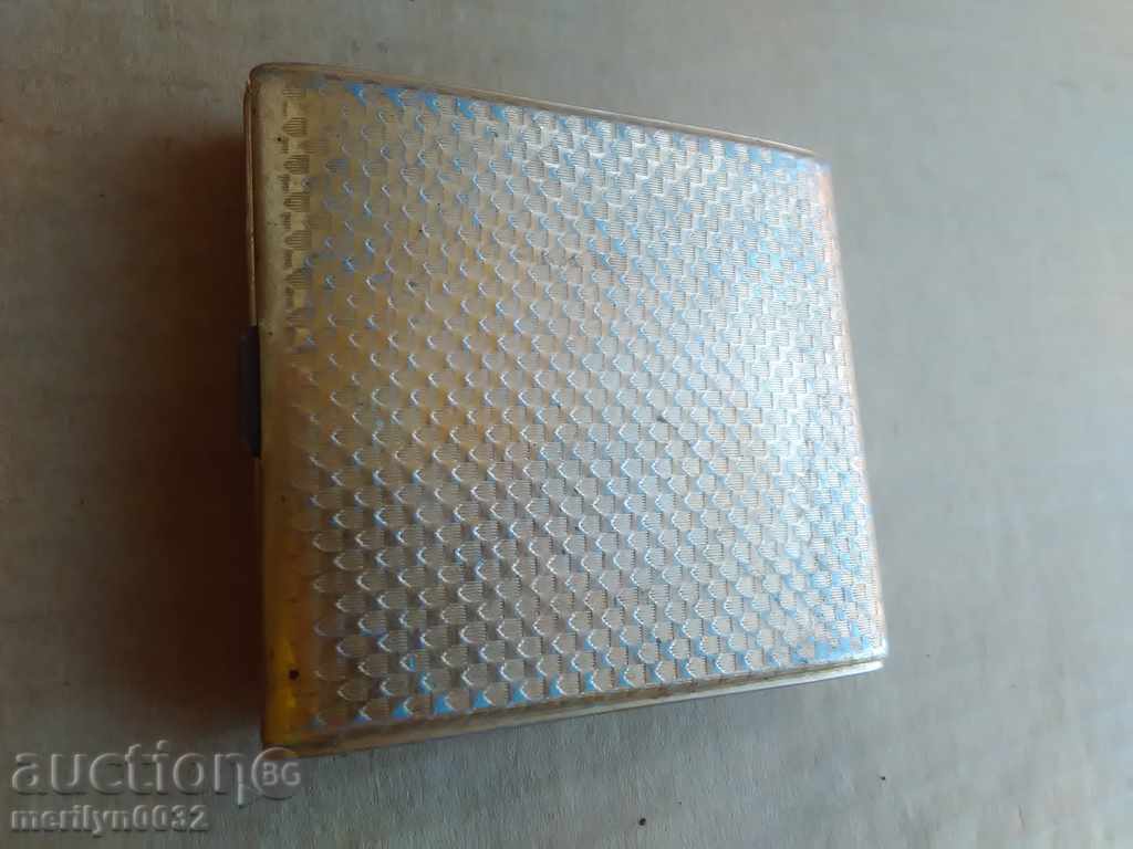 Auction  Old Soviet tobacco box, box, box KSRC Kremlin