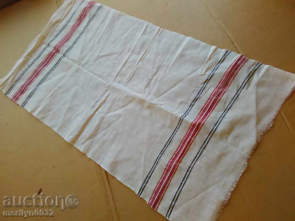 Delivery of An old hand-woven cloth embroidery Delivery of An old hand-woven cloth embroidery