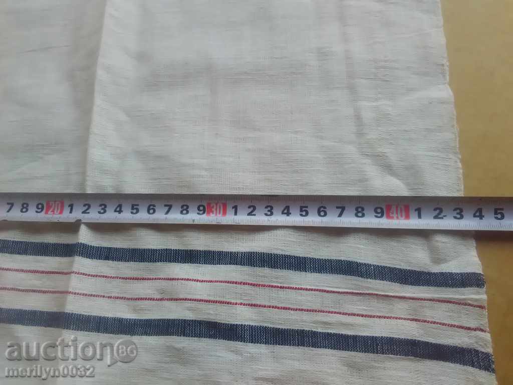 Auction An old hand-woven cloth embroidery Auction An old hand-woven cloth embroidery