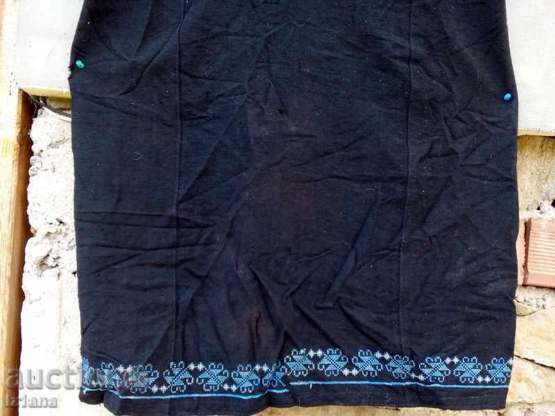 Auction Costume, Litak Auction Costume, Litak