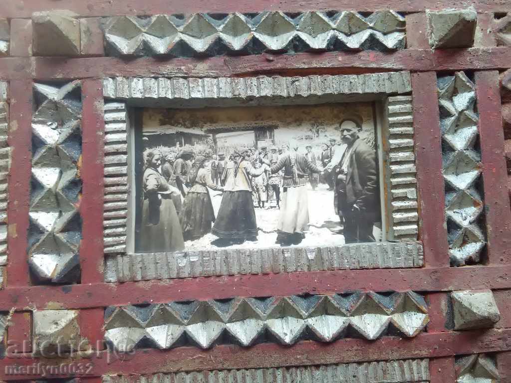 Framed photos shepherd wood carving 20th in photo UNIQUE with price 259.00 BGN | € 132.42 Framed photos shepherd wood carving 20th in photo UNIQUE with price 259.00 BGN | € 132.42