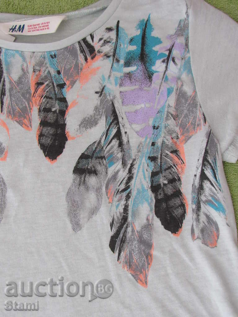 Доставка на Тениска за момиче Н&М, размер 134/140, нова