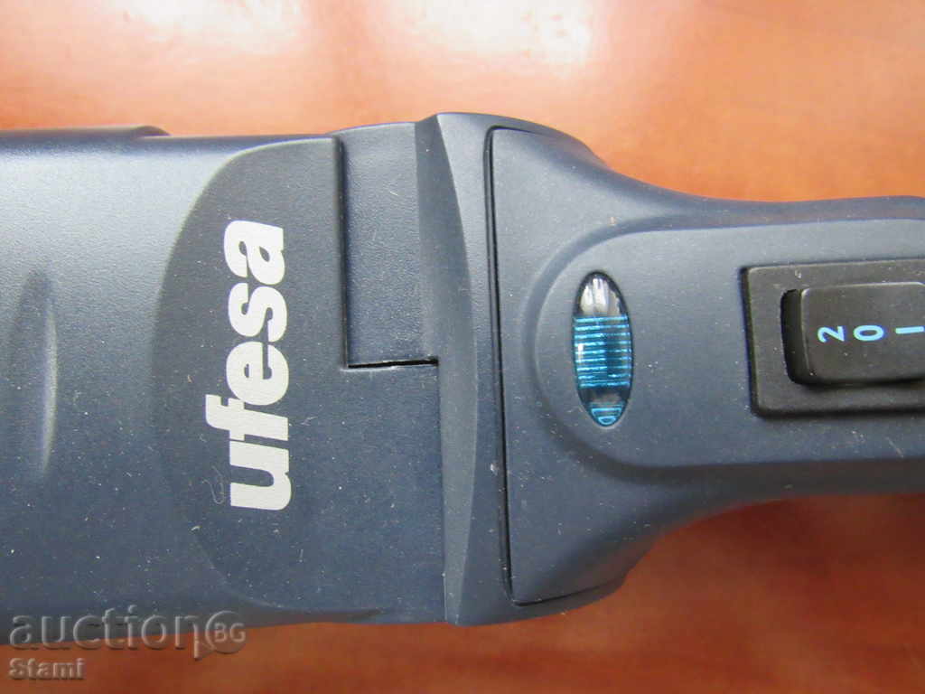 Ufesa Hair Straightener - 5