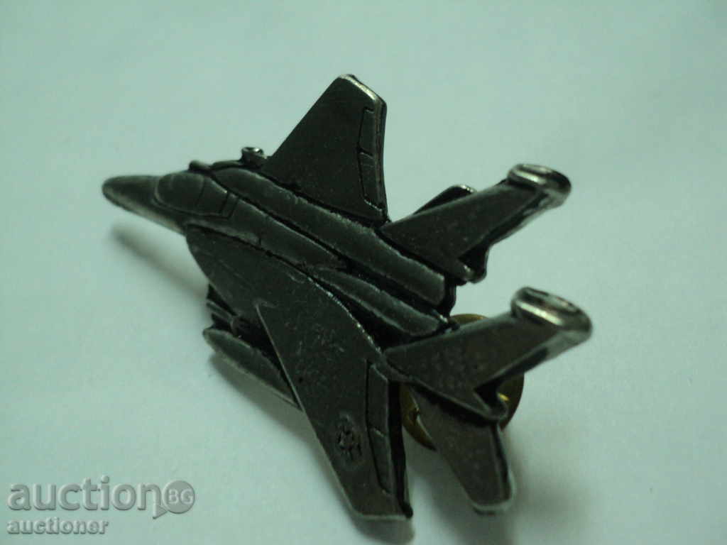 Auction HIGHLIGHTS AIRPLANE LAG. Auction HIGHLIGHTS AIRPLANE LAG.