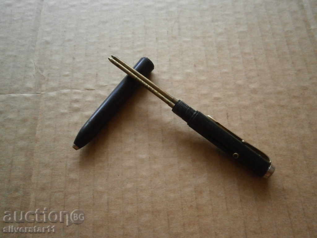 Auction  an ancient bakelite pen for restoration