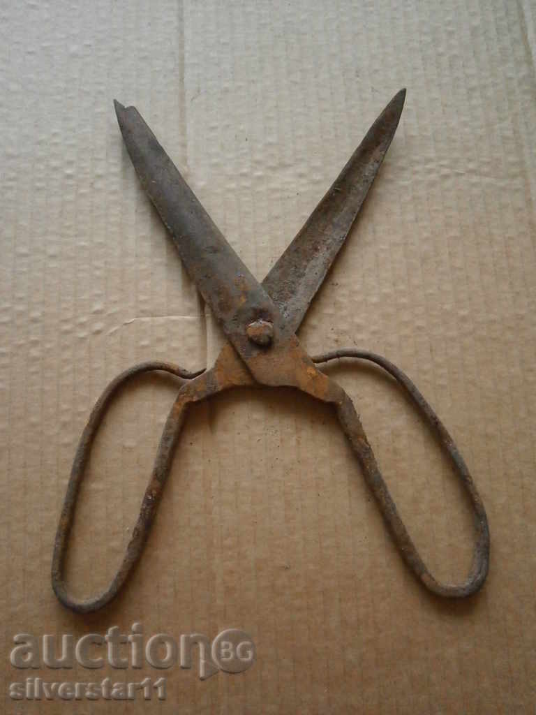 Licitație foarfece vechi primitive forjate