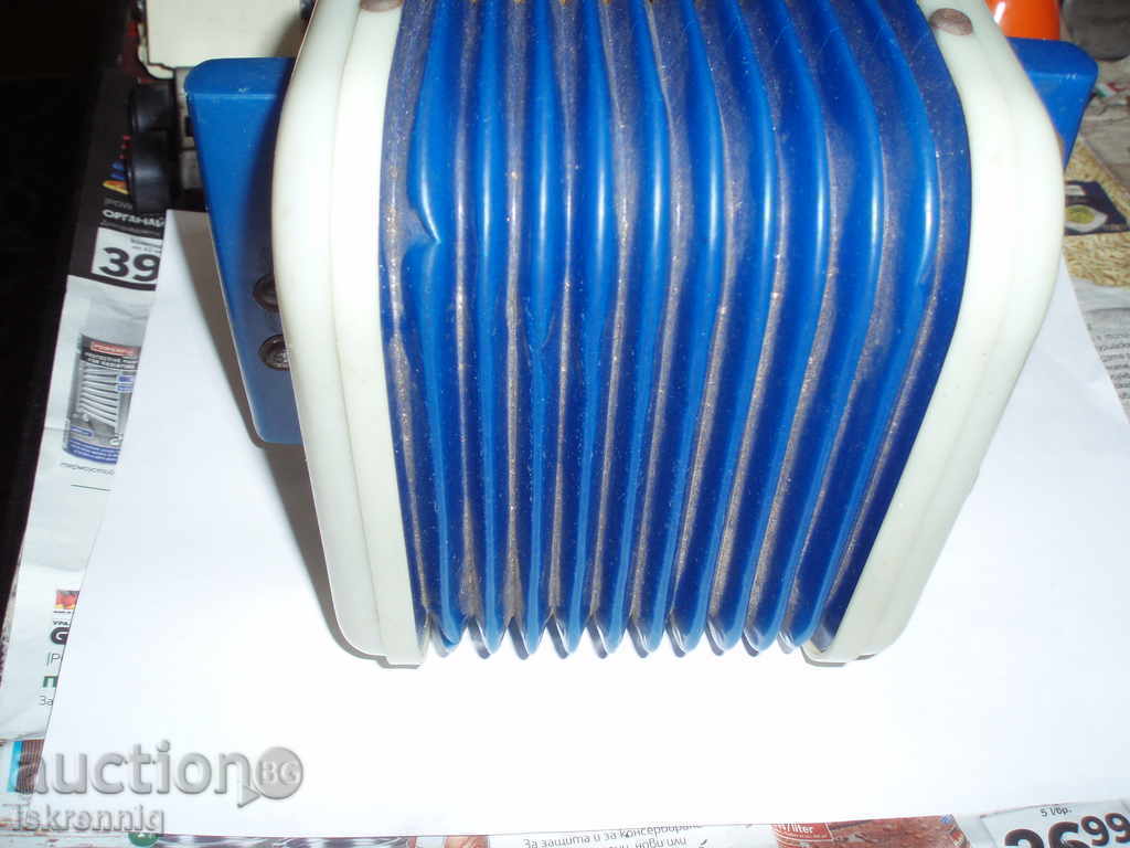 Auction  Childrens Toys Musical Instruments ACCORDEON-Vataka