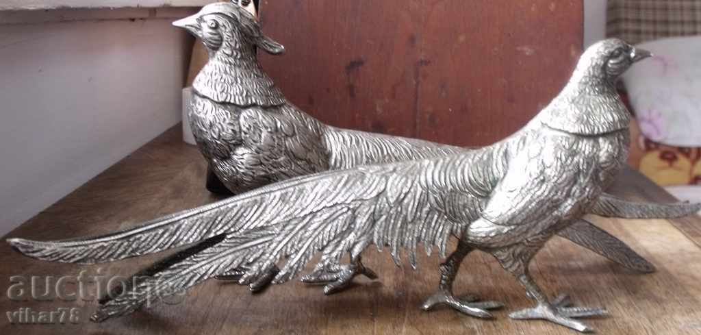 LOT LARGE BIRDS - 7 LOT LARGE BIRDS - 7