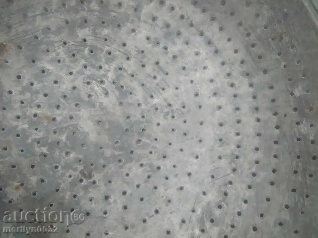 Μεταλλικό σκεύος μέλιου σουρωτήρι χάλκινο εβραϊκό δώρο Μοις Λεόν 1932 - 7 Μεταλλικό σκεύος μέλιου σουρωτήρι χάλκινο εβραϊκό δώρο Μοις Λεόν 1932 - 7