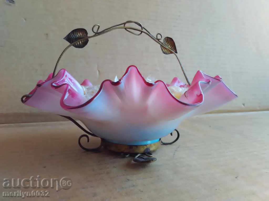 Delivery of Glass candy and metal candy service workshop of the 20th century Delivery of Glass candy and metal candy service workshop of the 20th century