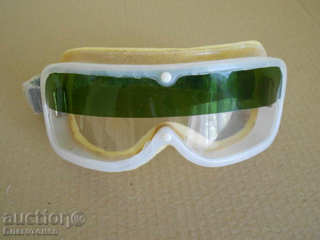 Auction Retro motorcycle glasses Auction Retro motorcycle glasses
