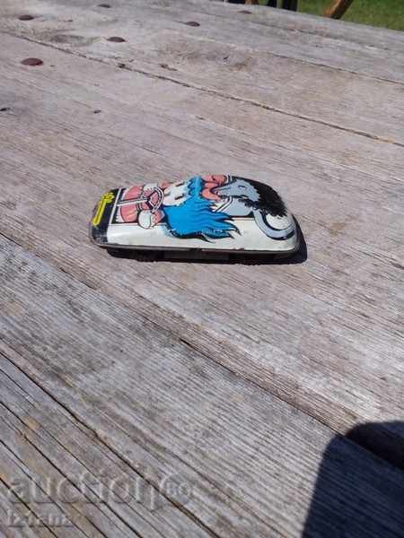 Metal stroller with price 20.00 BGN | € 10.23 Metal stroller with price 20.00 BGN | € 10.23