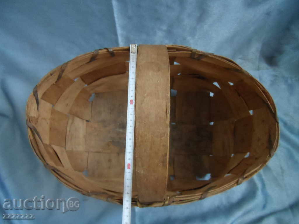 Auction OLD WICKED BASKET Auction OLD WICKED BASKET