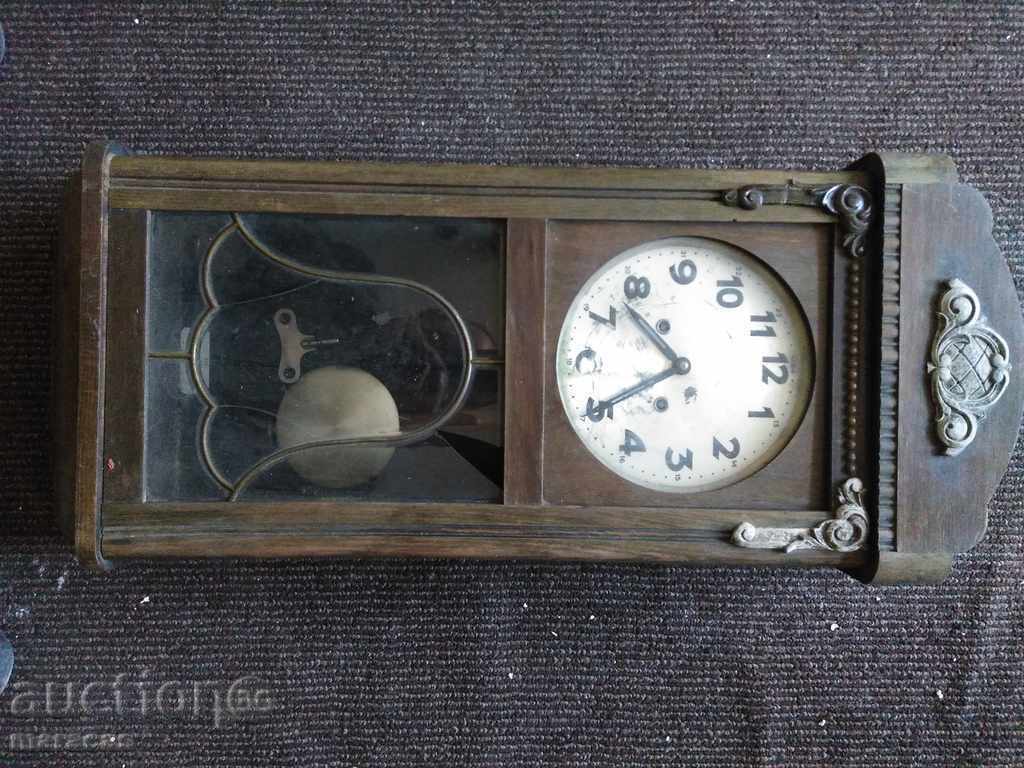 Стенен часовник "Юнханс " произ,1930 _35г