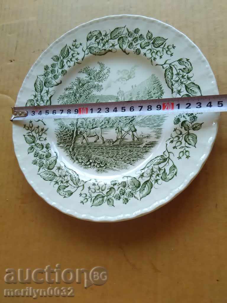 Old English porcelain, saucer, tray, service with price 57.00 BGN | € 29.14 Old English porcelain, saucer, tray, service with price 57.00 BGN | € 29.14